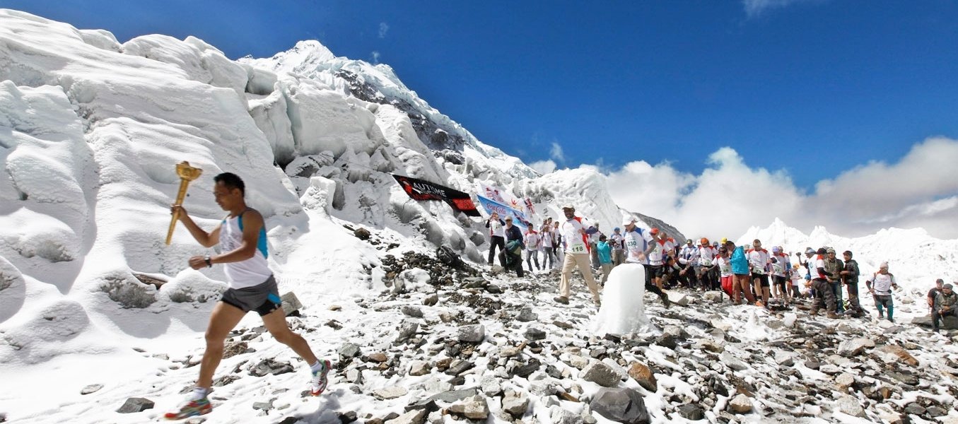 Success for Poles in Everest Marathon