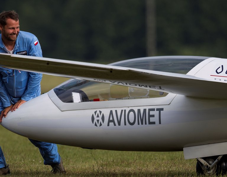 Polish gliders reach new heights