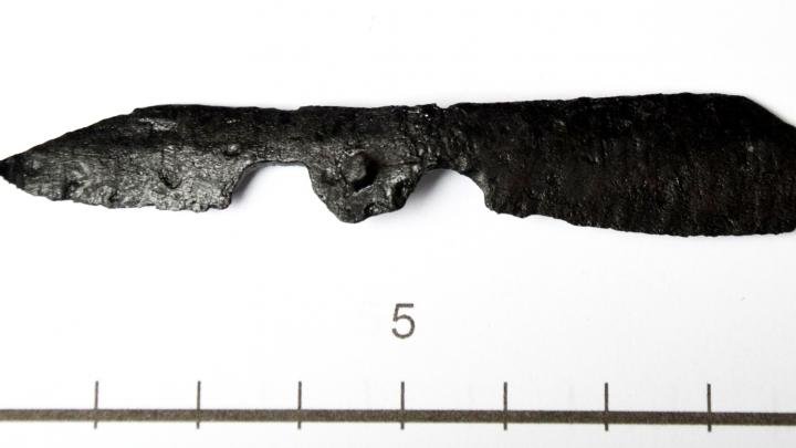 Unique knife of an early medieval scribe discovered in Pasym