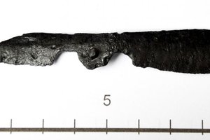 Unique knife of an early medieval scribe discovered in Pasym