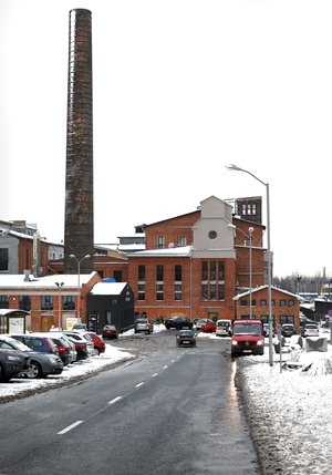 Entryway to the Porcelain Factory.