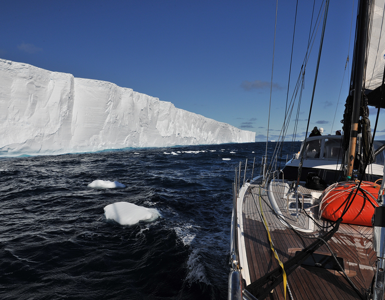 Polish sailors pull off incredible feat