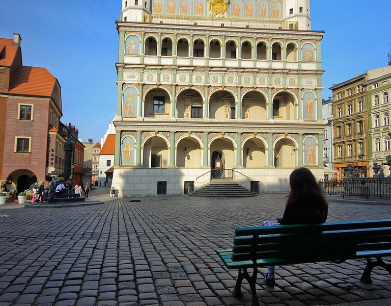 Poznan women's route. A walk guide (Walking time: less than an hour)