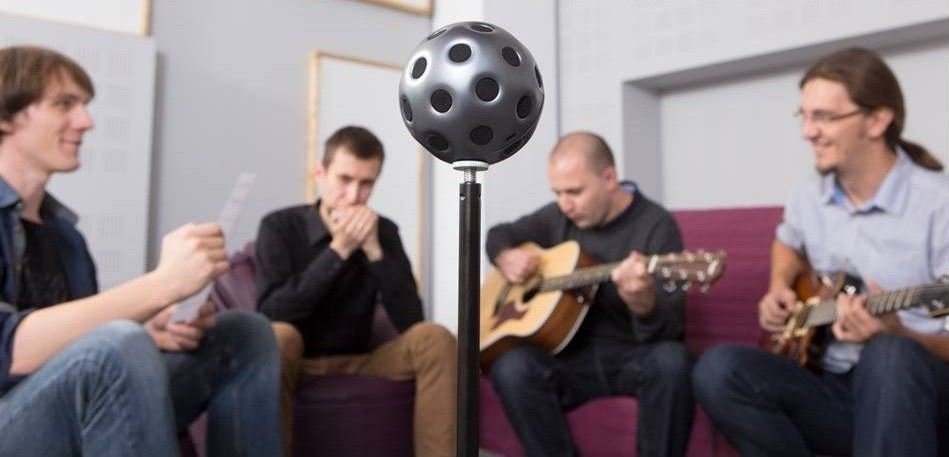 The magic sound ball