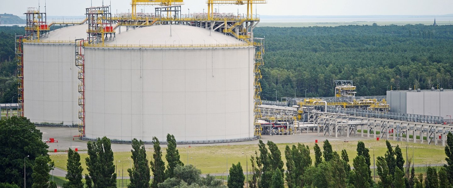 Poland signs five-year deal for US gas supplies