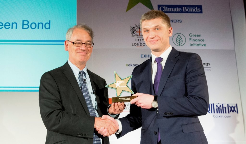 Poland given award for green bonds issue